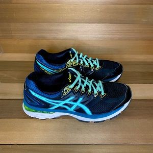 Asics GT-2000 Running Shoes Black/Aqua - Woman’s 9